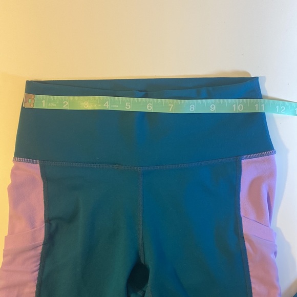 Fabletics- On the Go High Waisted Leggings size XS - Picture 3 of 7